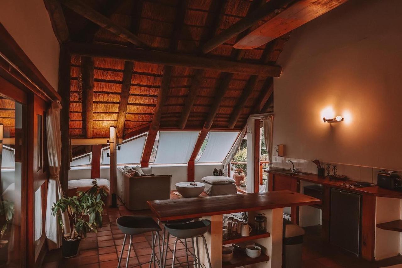Dreamland Beach House & Studios At Supertubes Джефрис Бей Екстериор снимка